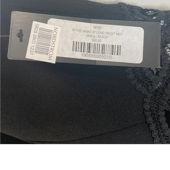 🖤NWT Lulus In The Name of Love Black Crochet Lace Trumpet MIDI Dress 🖤 - Picture 6 of 6